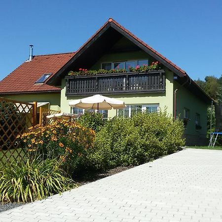 Apartment Amelie Roznov pod Radhostem Bagian luar foto