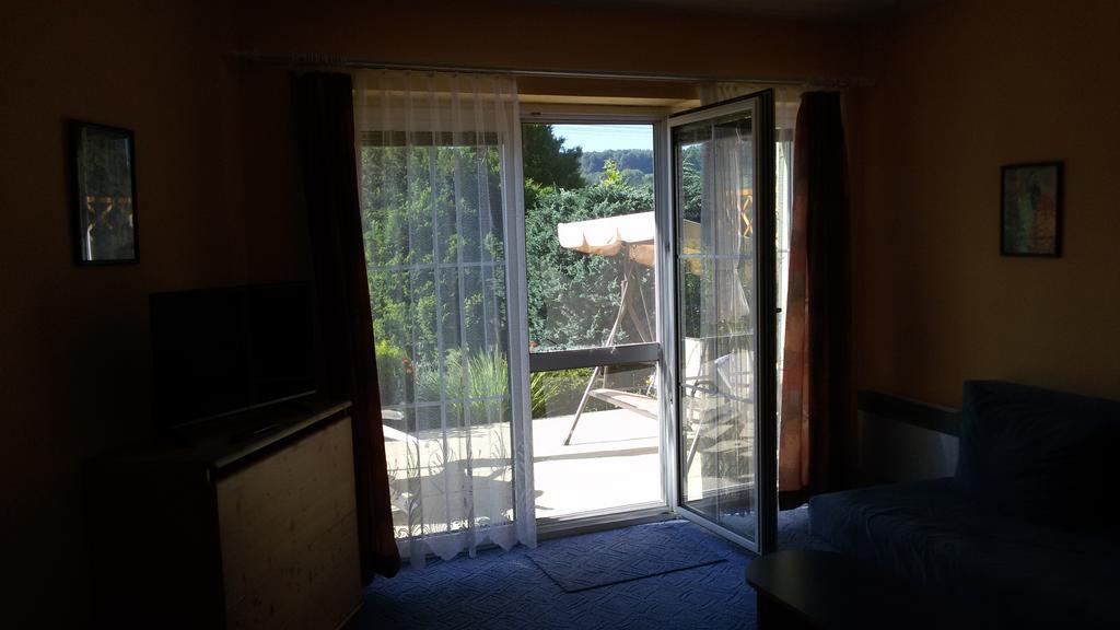 Apartment Amelie Roznov pod Radhostem Bagian luar foto
